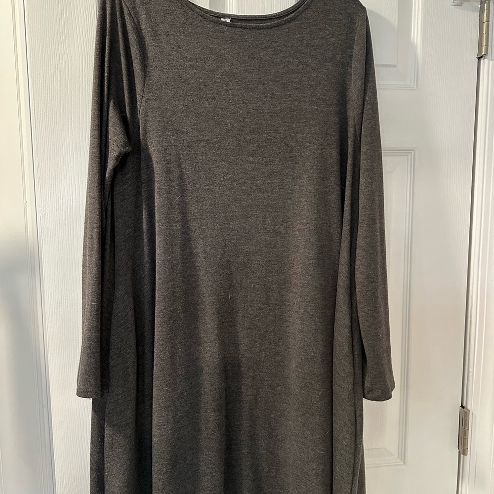 Elegant Gray Women's Dress